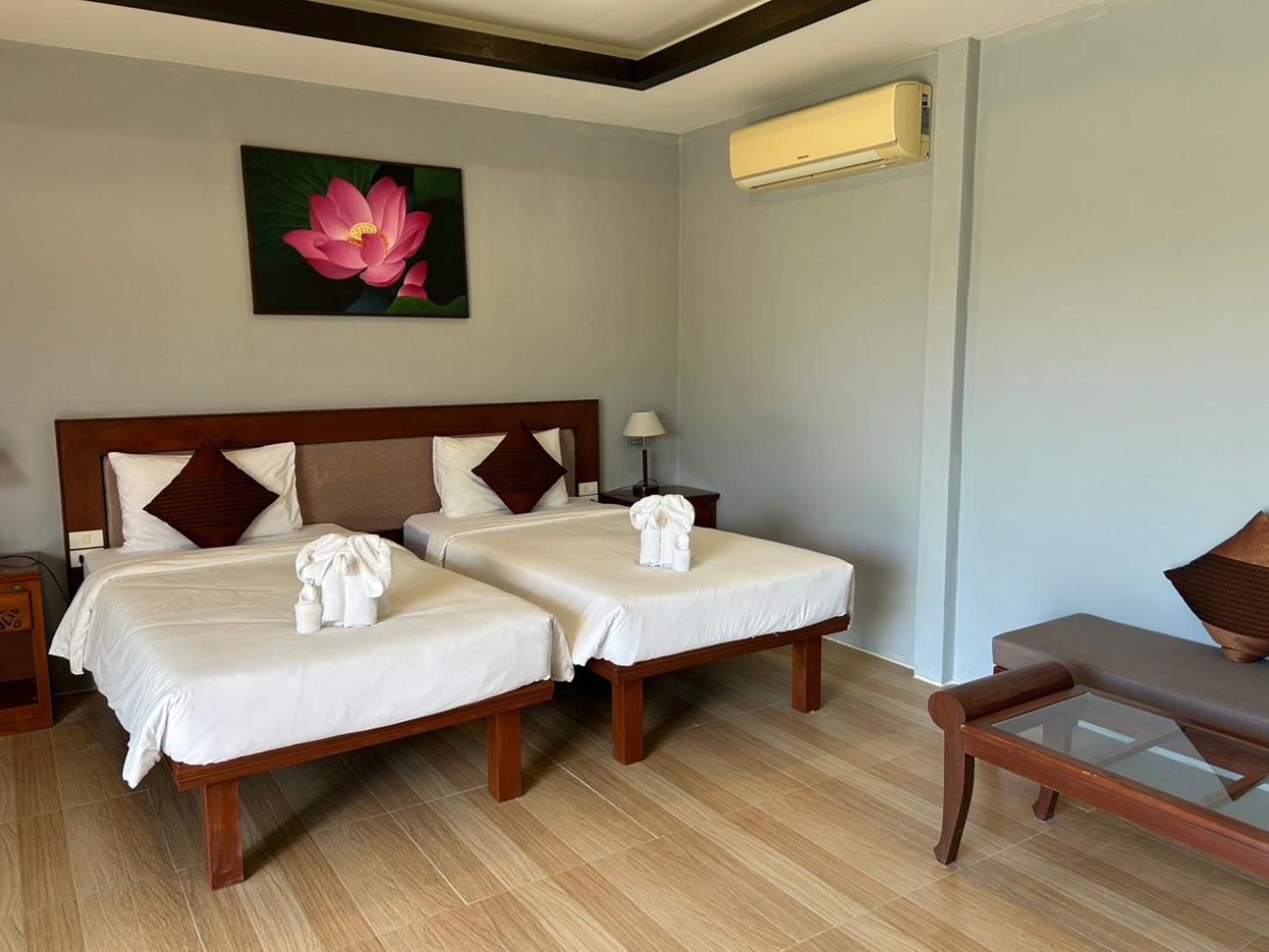 The Hip Resort @ Khao Lak Bang Sak Dış mekan fotoğraf