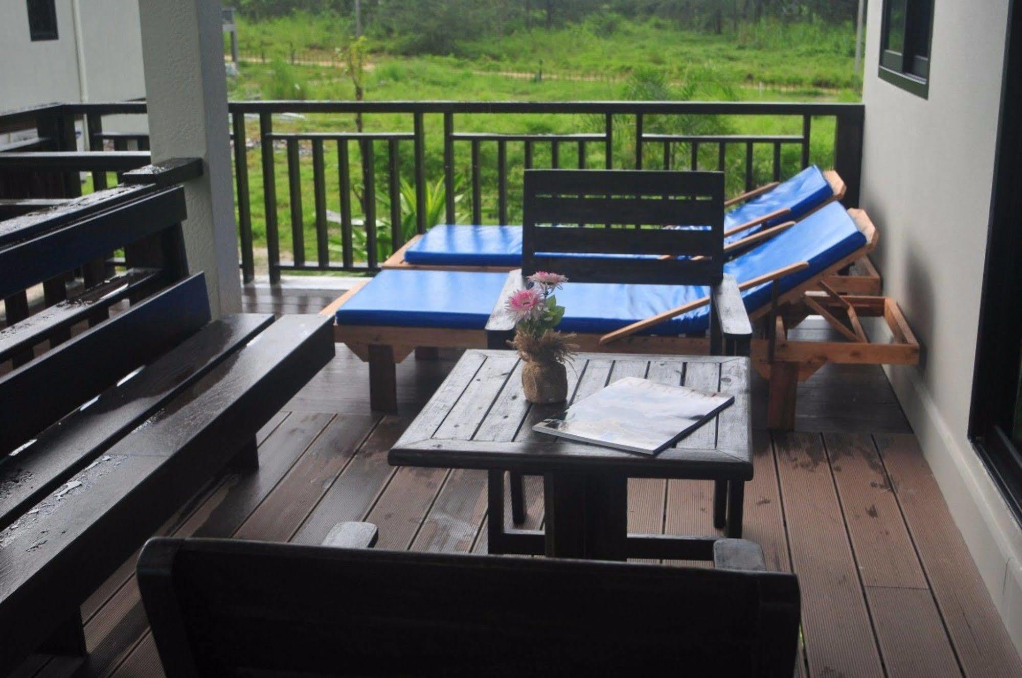The Hip Resort @ Khao Lak Bang Sak Dış mekan fotoğraf