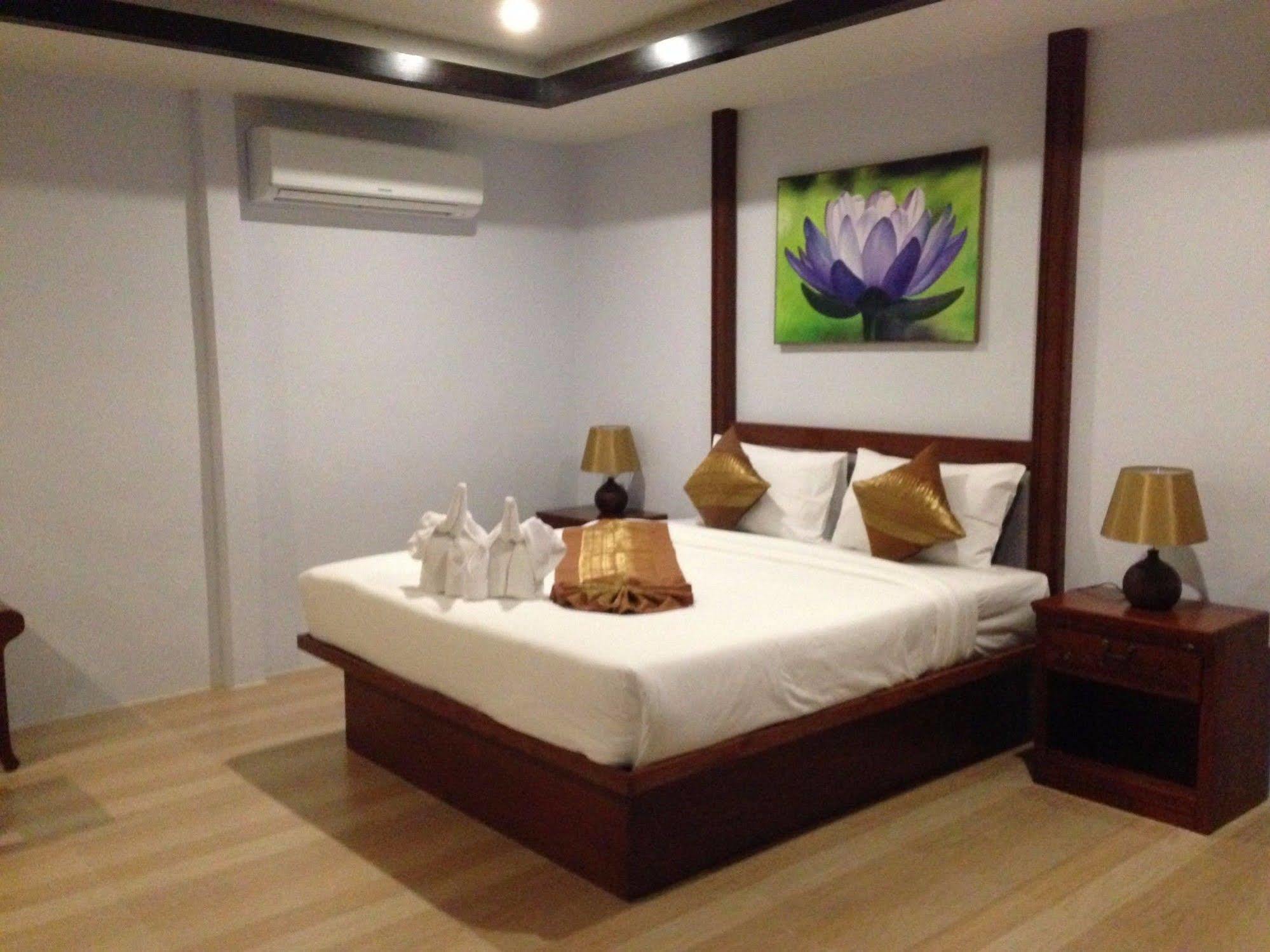 The Hip Resort @ Khao Lak Bang Sak Dış mekan fotoğraf